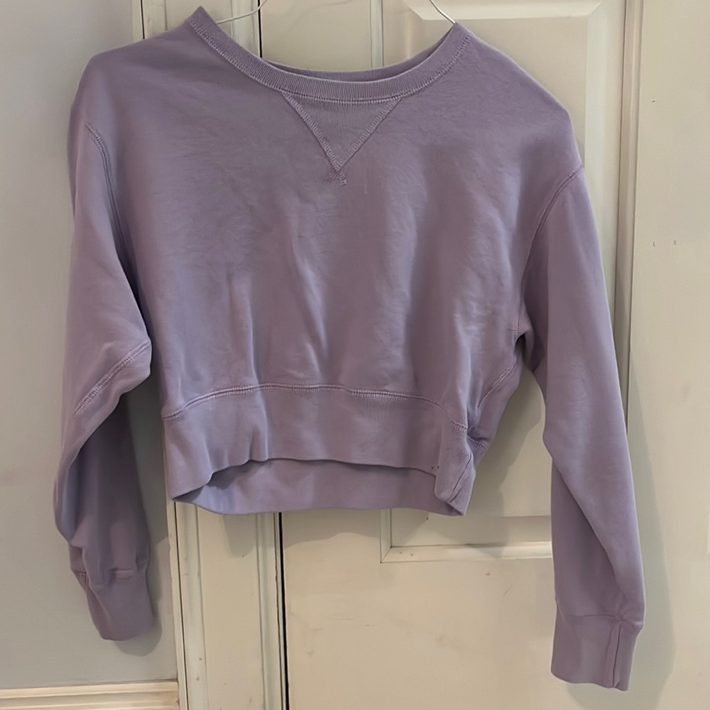 Abercrombie cropped sweatshirt